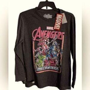 NWT - Boys Avengers Marvel Tee Size XL